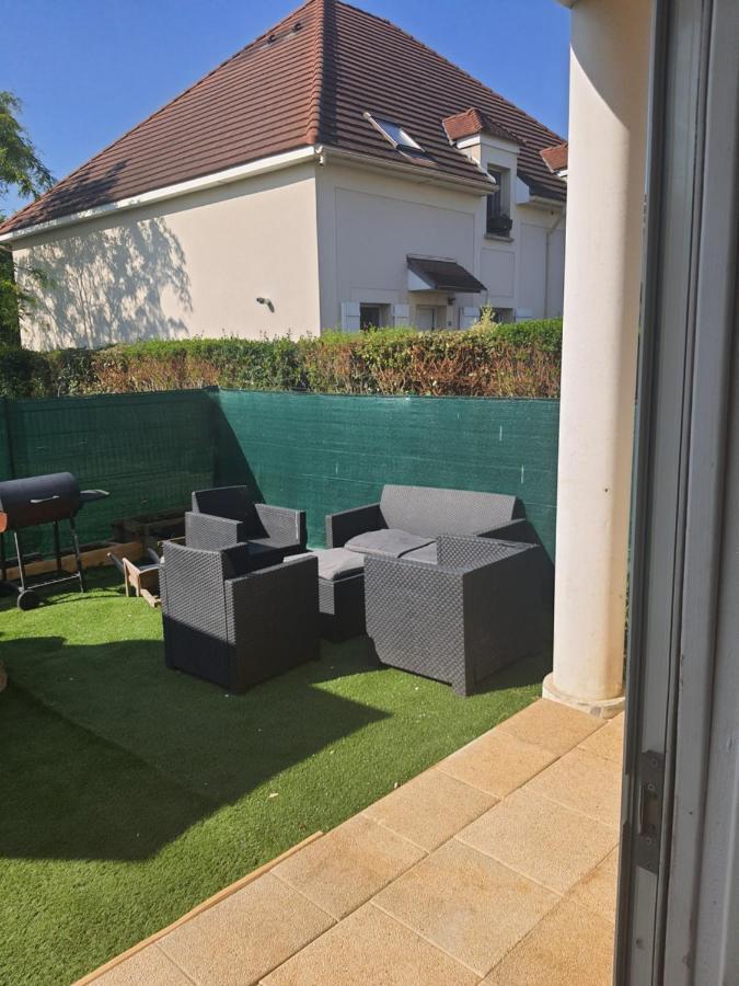 Maison Sympa A 3 Minutes De Disneyland Magny-le-Hongre Exterior foto